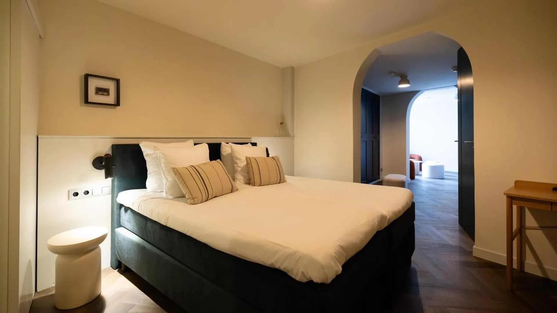 רוטרדם Hotel Emma 3*,  הולנד