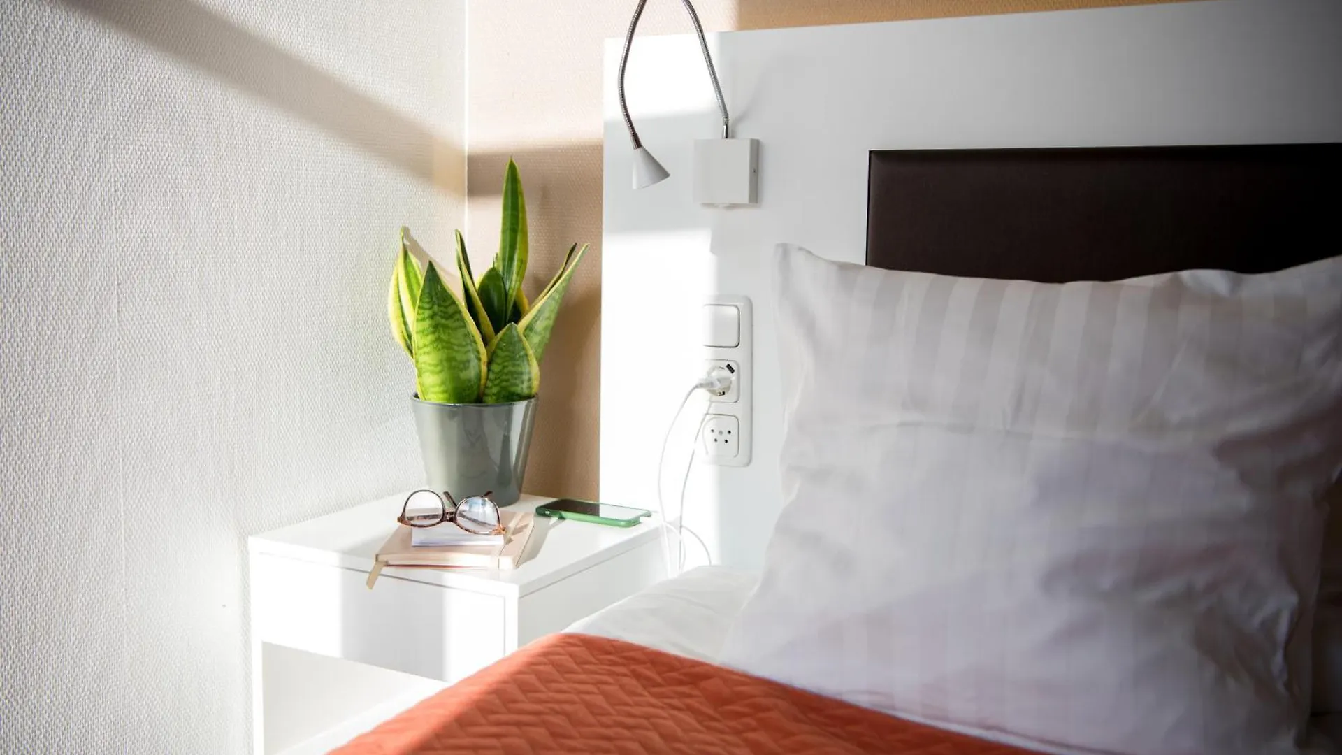 רוטרדם Hotel Emma